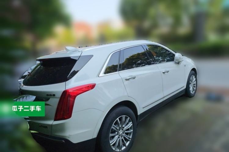 Used Cadillac XT5 2018 28T Four-Wheel Drive Luxury Model Rear Right 45 Deg