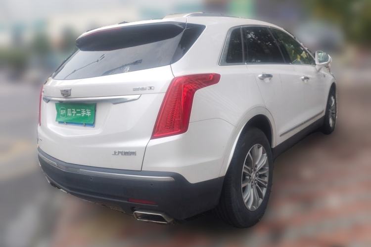 Used Cadillac XT5 2018 28T Four-Wheel Drive Luxury Model Rear Right 45 Deg