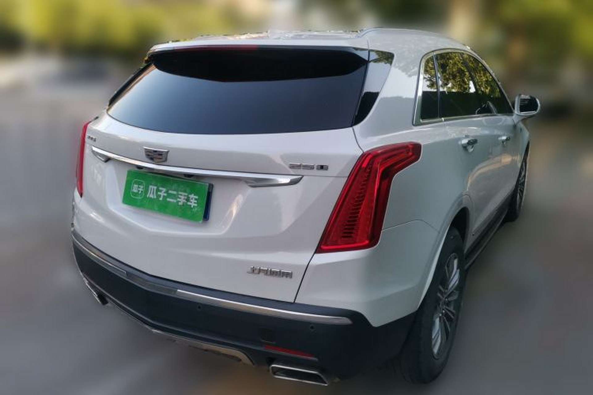 Used Cadillac XT5 2018 25T Luxury Model Rear Right 45 Deg