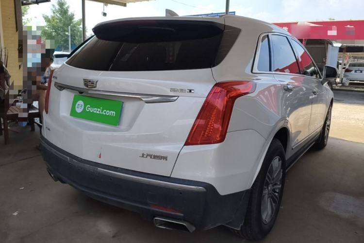 Used Cadillac XT5 2018 28T Four-Wheel Drive Luxury Model Rear Right 45 Deg
