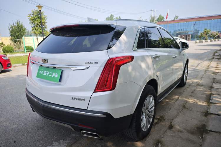 Used Cadillac XT5 2018 28E Four-Wheel Drive Tech Version Rear Right 45 Deg