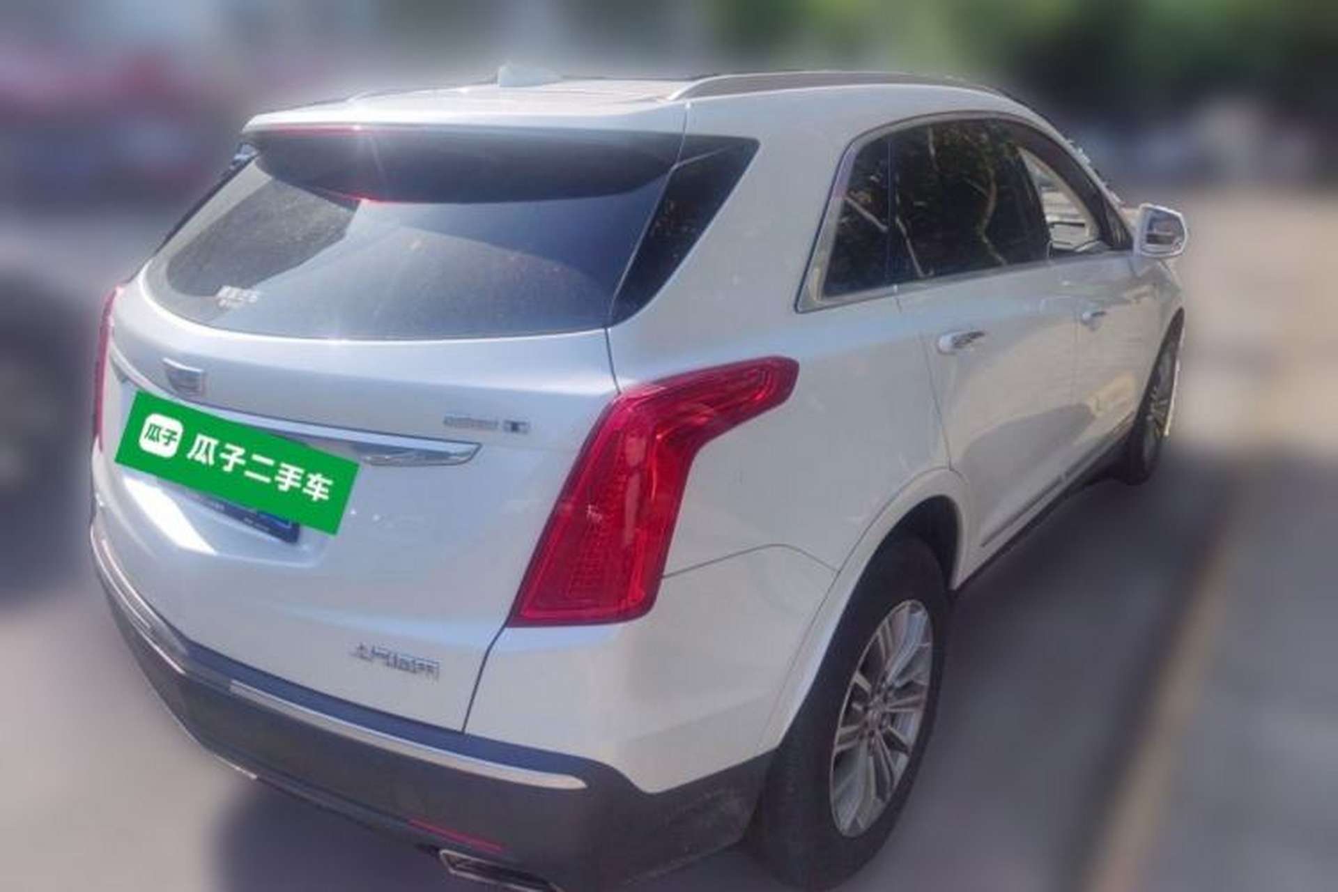 Used Cadillac XT5 2018 28T Four-Wheel Drive Luxury Model Rear Right 45 Deg