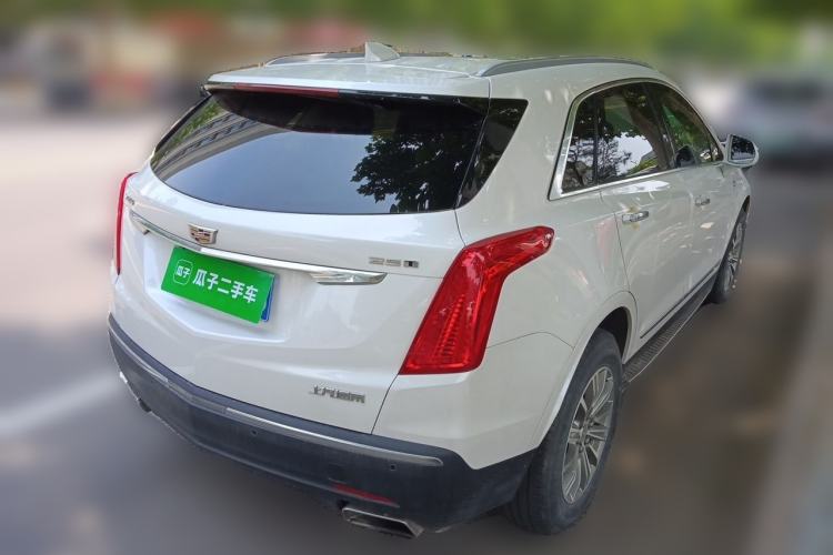 Used Cadillac XT5 2018 25T Luxury Model Rear Right 45 Deg