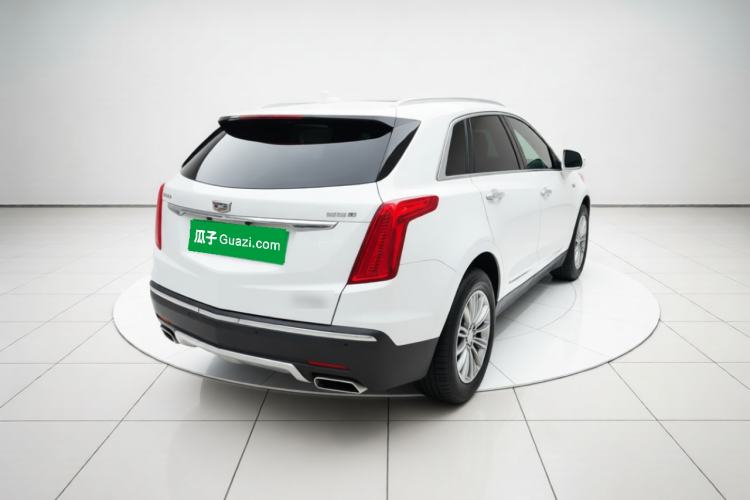 Used Cadillac XT5 2018 25T Luxury Model Rear Right 45 Deg