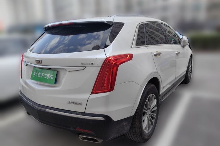 Used Cadillac XT5 2018 25T Luxury Model Rear Right 45 Deg