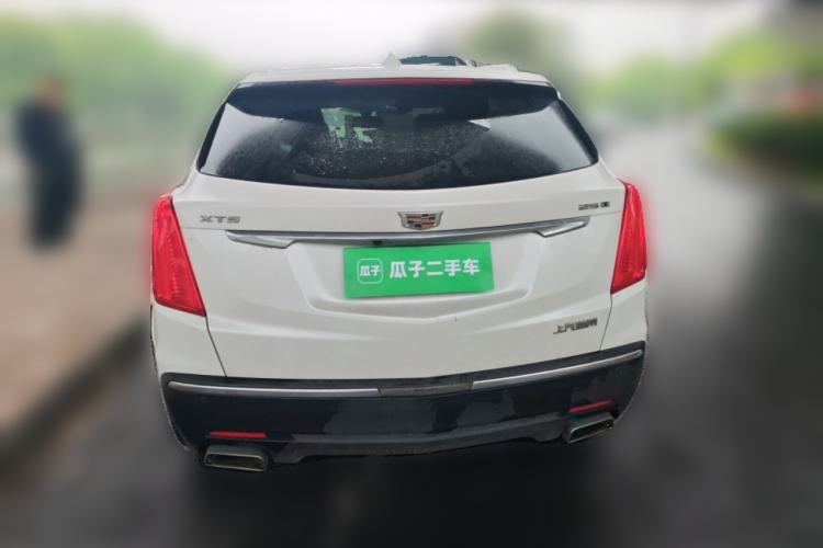 Used Cadillac XT5 2018 25T Luxury Model Rear