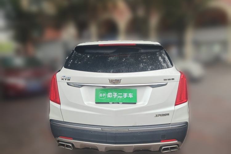 Used Cadillac XT5 2018 25T Luxury Model Rear