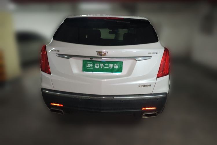 Used Cadillac XT5 2018 25T Luxury Model Rear