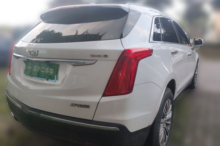 Used Cadillac XT5 2018 25T Luxury Model Rear