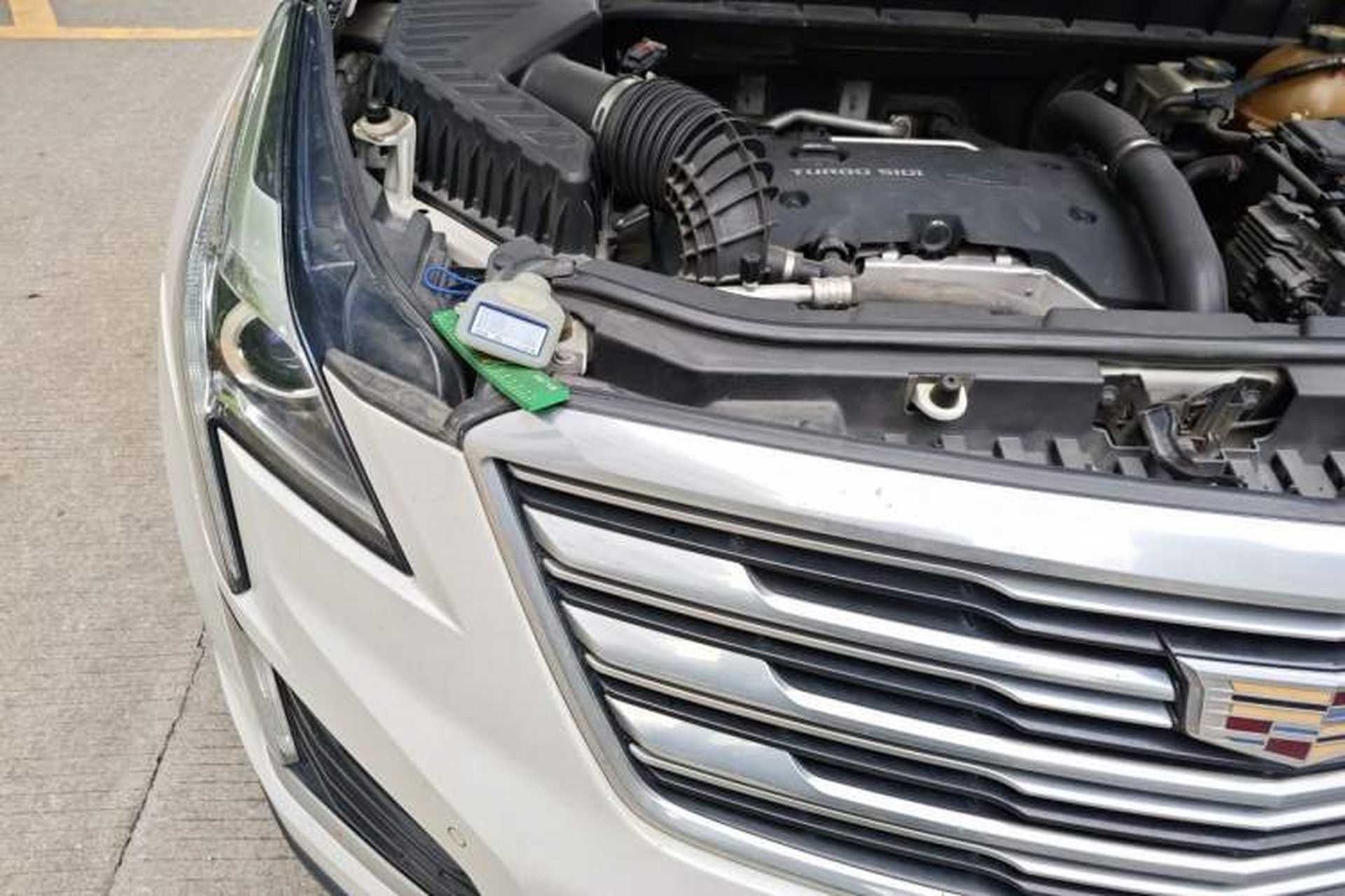 Used Cadillac XT5 2018 25T Luxury Model Right Front Headlight