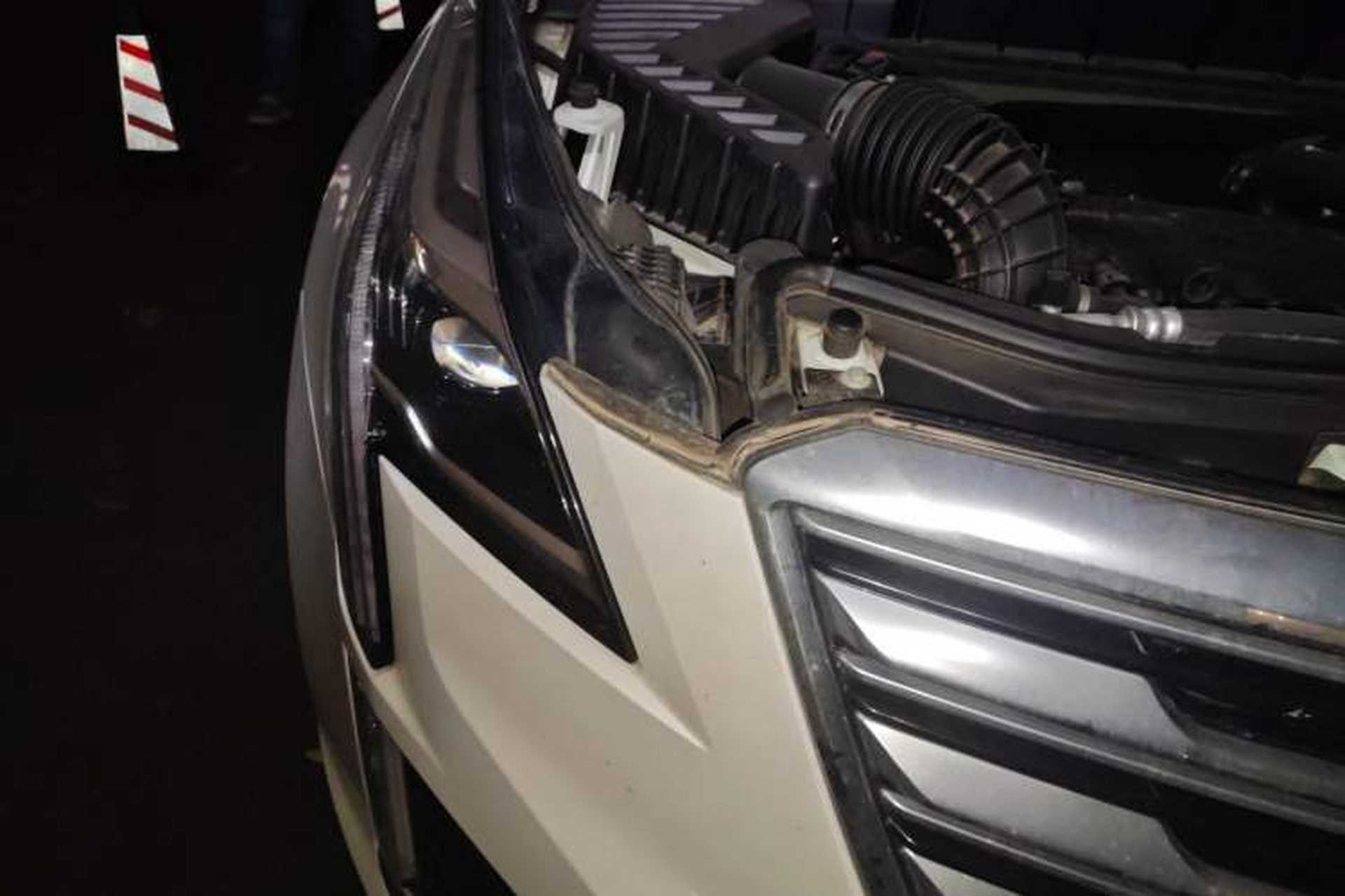 Used Cadillac XT5 2018 28T Four-Wheel Drive Luxury Model Right Front Headlight