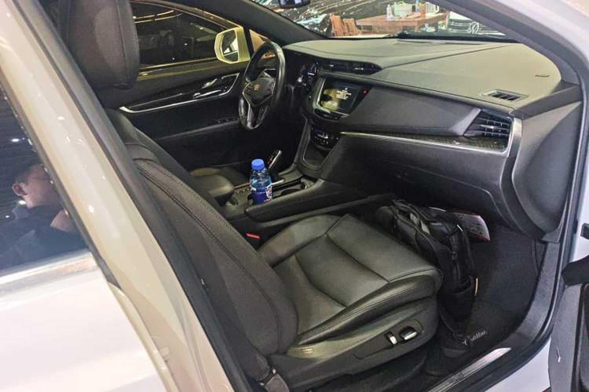 Used Cadillac XT5 2018 28E Four-Wheel Drive Tech Version Right Front Seat
