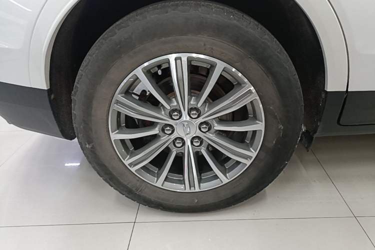 Used Cadillac XT5 2018 25T Luxury Model Right Rear Wheel Hub
