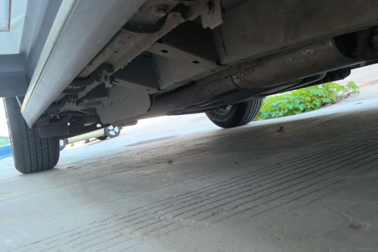 Used Cadillac XT5 2018 25T Luxury Model Right Side Sill
