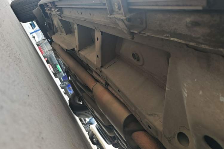Used Cadillac XT5 2018 28E Four-Wheel Drive Tech Version Right Side Sill