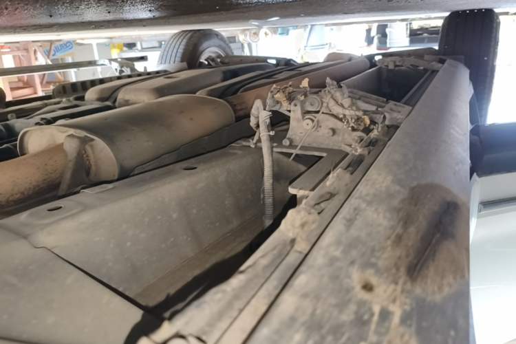 Used Cadillac XT5 2018 28T Four-Wheel Drive Luxury Model Right Side Sill