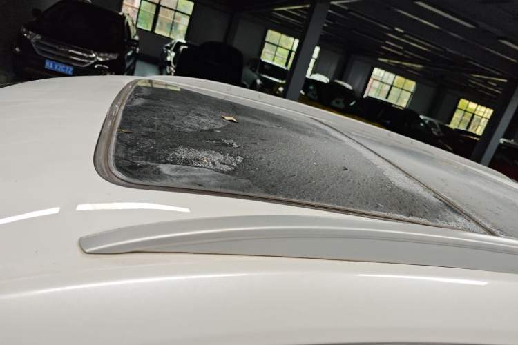 Used Cadillac XT5 2018 25T Luxury Model Roof