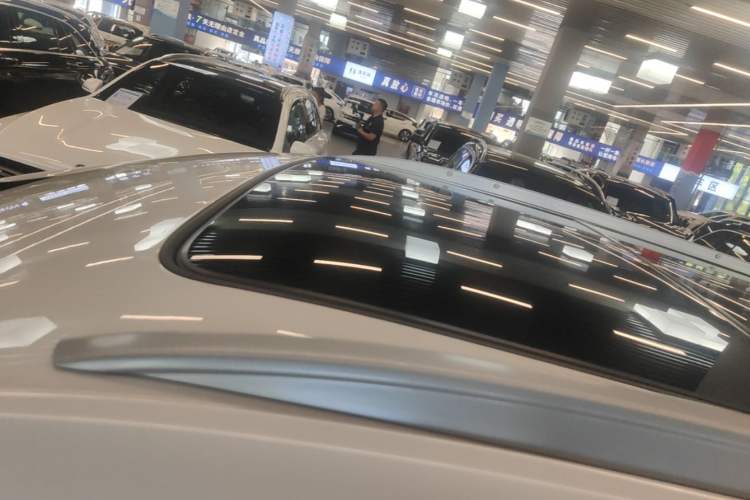 Used Cadillac XT5 2018 28E Four-Wheel Drive Tech Version Roof