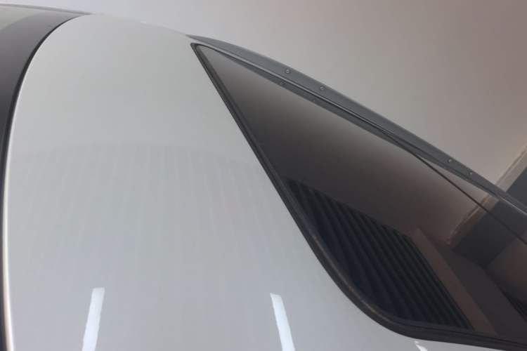 Used Cadillac XT5 2018 25T Luxury Model Roof