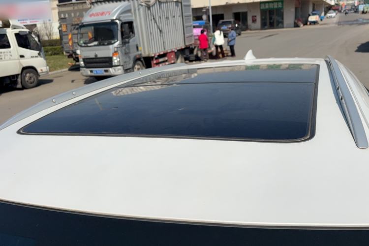 Used Cadillac XT5 2018 25T Luxury Model Roof