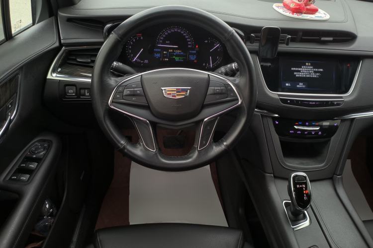 Used Cadillac XT5 2018 28E Four-Wheel Drive Tech Version Steering Wheel