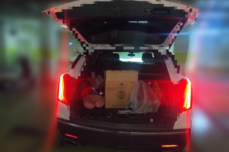 Used Cadillac XT5 2018 28E Four-Wheel Drive Tech Version Trunk