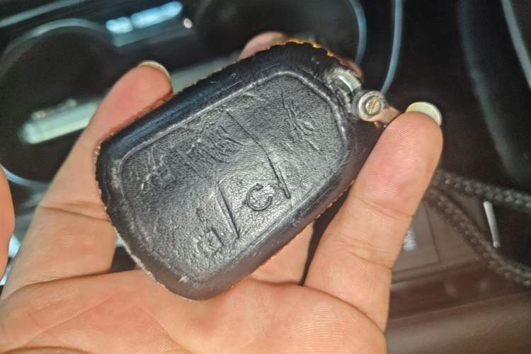 Used Cadillac XT5 2018 28E Four-Wheel Drive Tech Version Vehicle Key