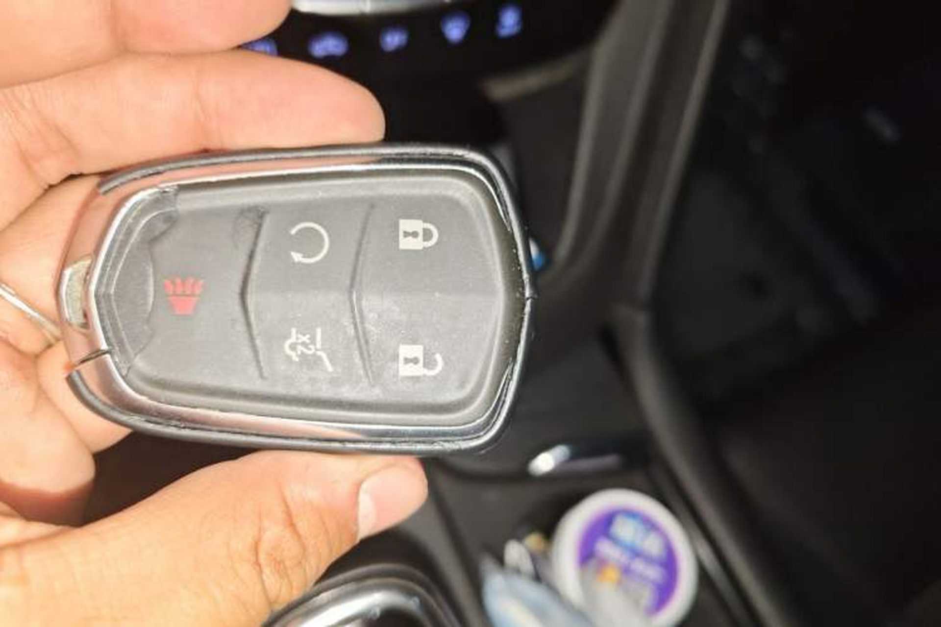 Used Cadillac XT5 2018 25T Luxury Model Vehicle Key