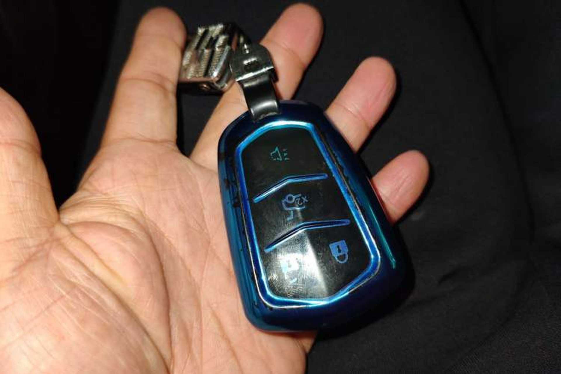 Used Cadillac XT5 2018 25T Luxury Model Vehicle Key