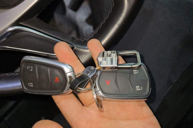 Used Cadillac XT5 2018 28E Four-Wheel Drive Tech Version Vehicle Key