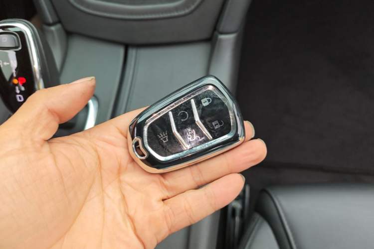 Used Cadillac XT5 2018 28T Four-Wheel Drive Luxury Model Vehicle Key