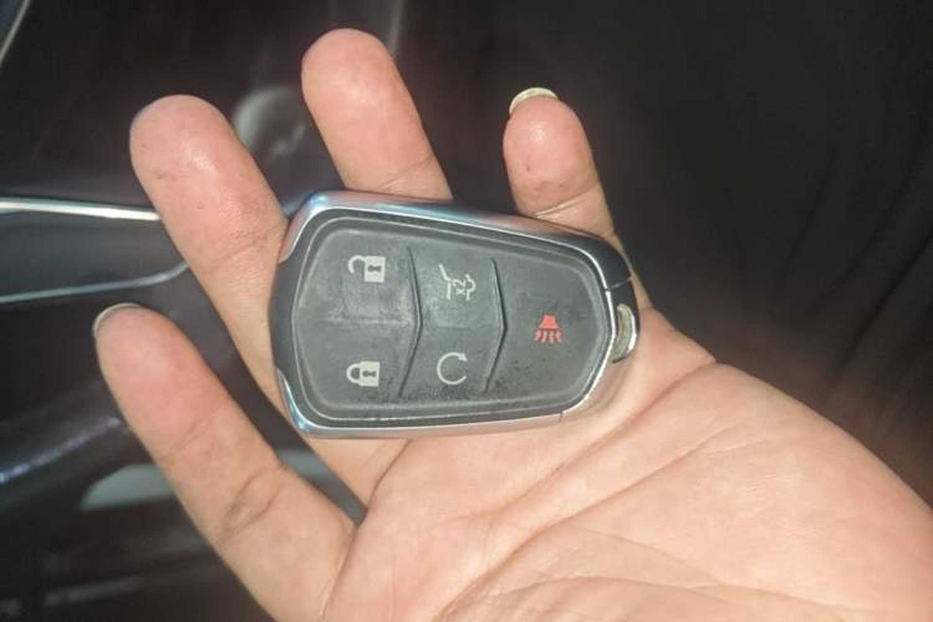 Used Cadillac XT5 2018 25T Luxury Model Vehicle Key