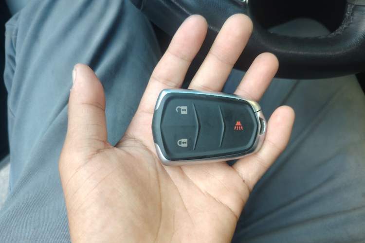 Used Cadillac XT5 2018 28E Four-Wheel Drive Tech Version Vehicle Key