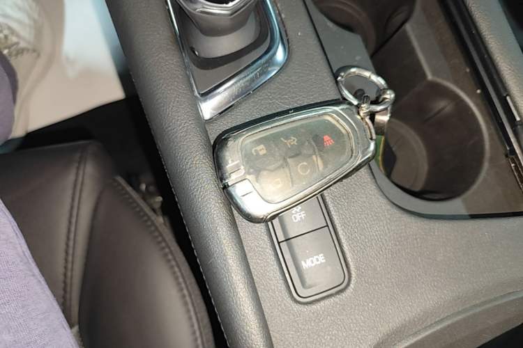 Used Cadillac XT5 2018 25T Luxury Model Vehicle Key