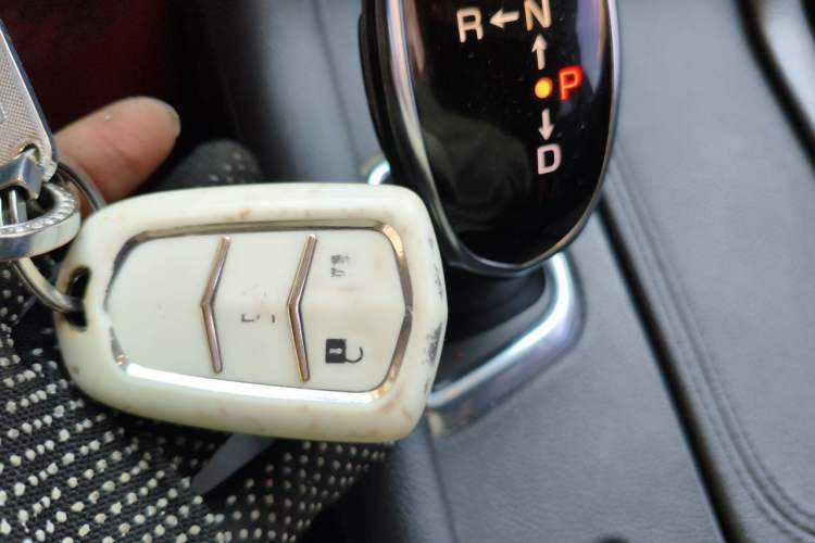 Used Cadillac XT5 2018 28T Four-Wheel Drive Luxury Model Vehicle Key