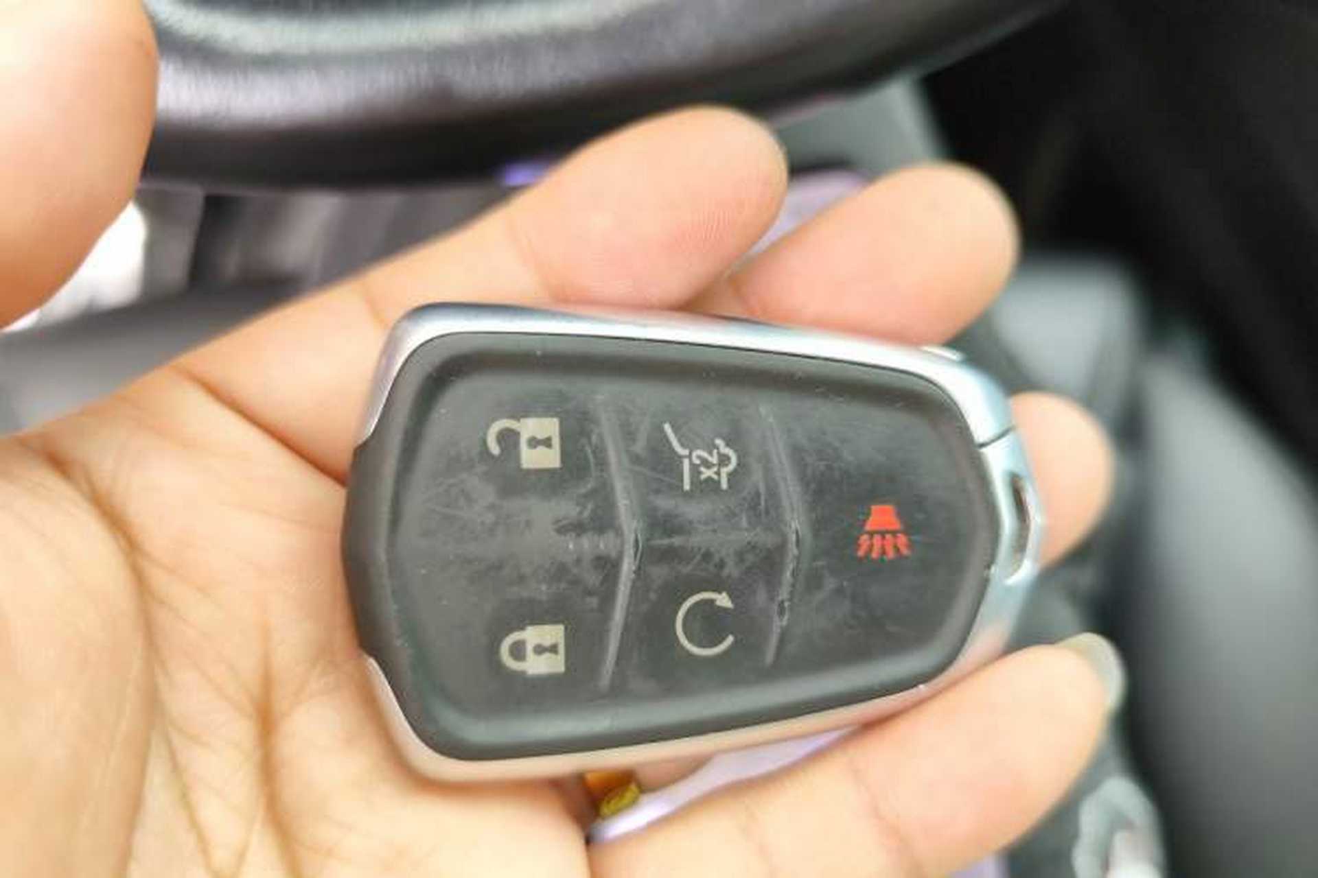 Used Cadillac XT5 2018 25T Luxury Model Vehicle Key