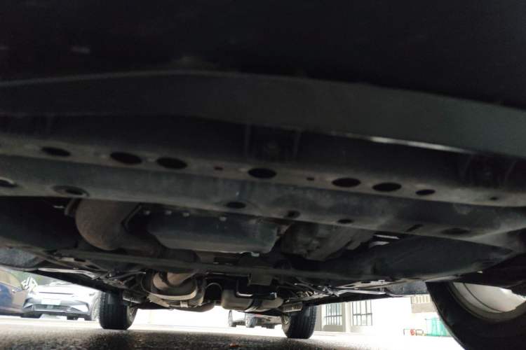 Used Cadillac XT5 2018 25T Luxury Model Chassis Front