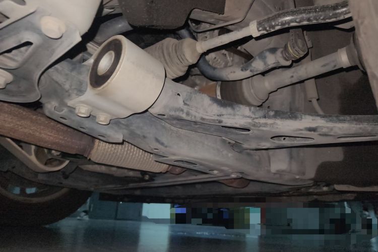 Used Cadillac XT5 2018 25T Luxury Model Chassis Front Right