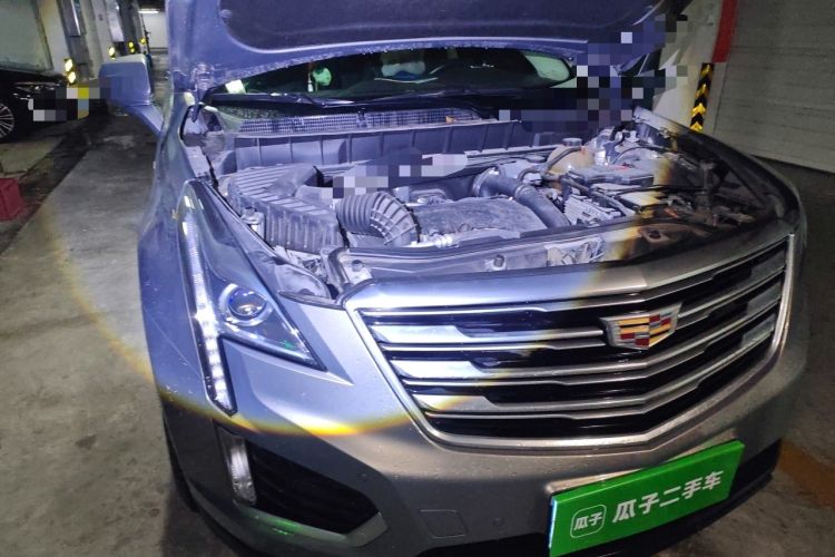 Used Cadillac XT5 2018 25T Luxury Model Engine Bay Right