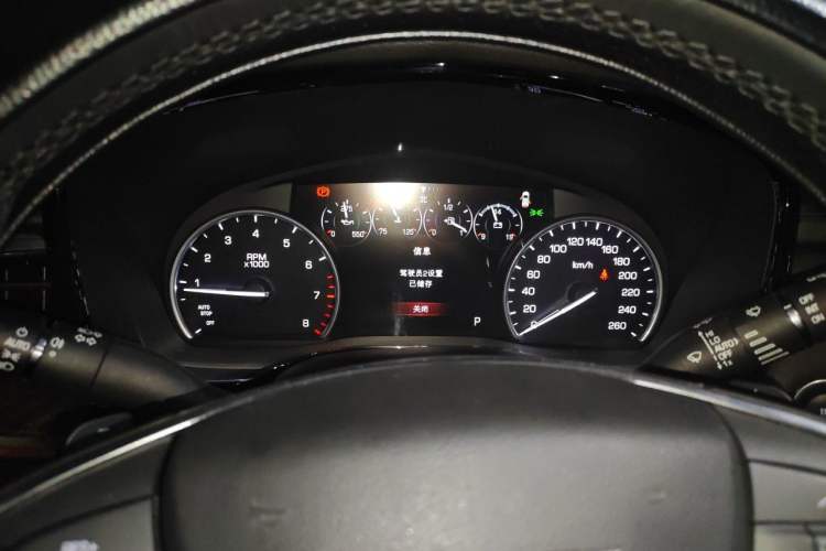 Used Cadillac XT5 2018 28T Four-Wheel Drive Luxury Model Instrument Cluster