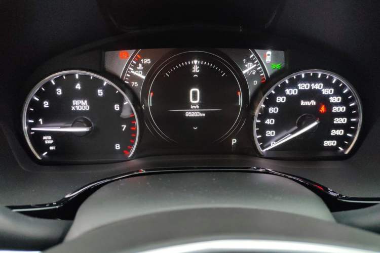 Used Cadillac XT5 2018 25T Luxury Model Instrument Cluster