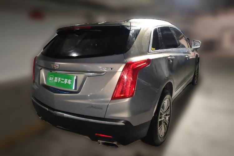 Used Cadillac XT5 2018 25T Luxury Model Rear Right 45 Deg