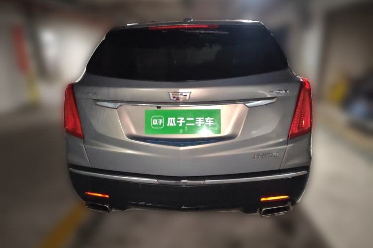 Used Cadillac XT5 2018 25T Luxury Model Rear