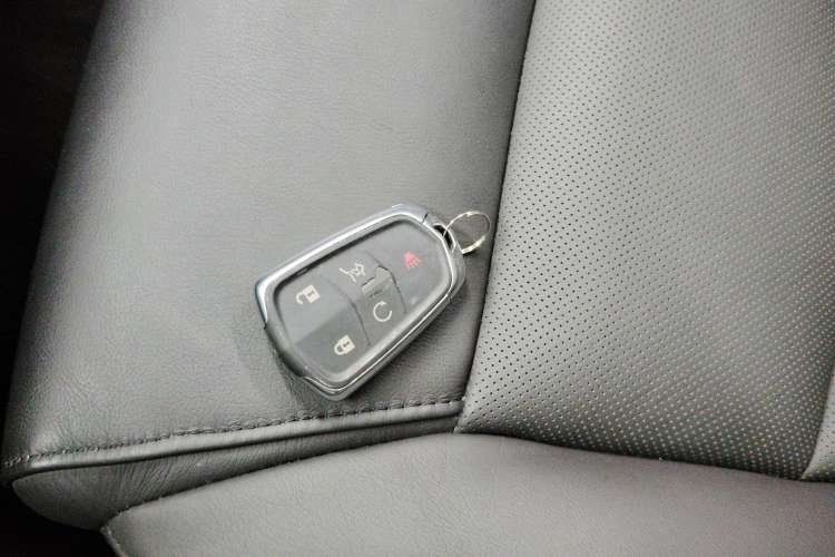 Used Cadillac XT5 2018 25T Luxury Model Vehicle Key