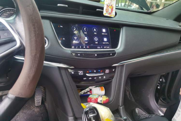 Used Cadillac XT5 2020 28T Luxury Version Audio And AC Panel