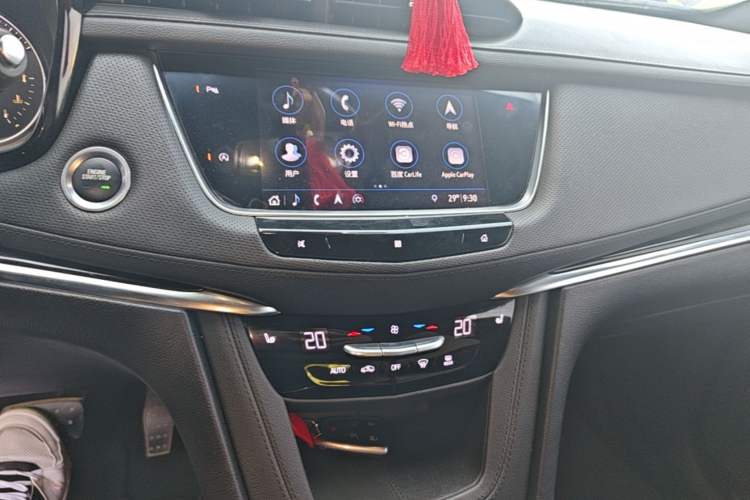 Used Cadillac XT5 2020 28T Luxury Version Audio And AC Panel