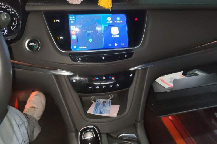 Used Cadillac XT5 2020 Revised Version 28T Four-Wheel Drive Luxury Edition Audio And AC Panel