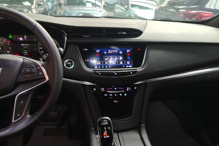 Used Cadillac XT5 2020 Revised Version 28T Luxury Edition Audio And AC Panel
