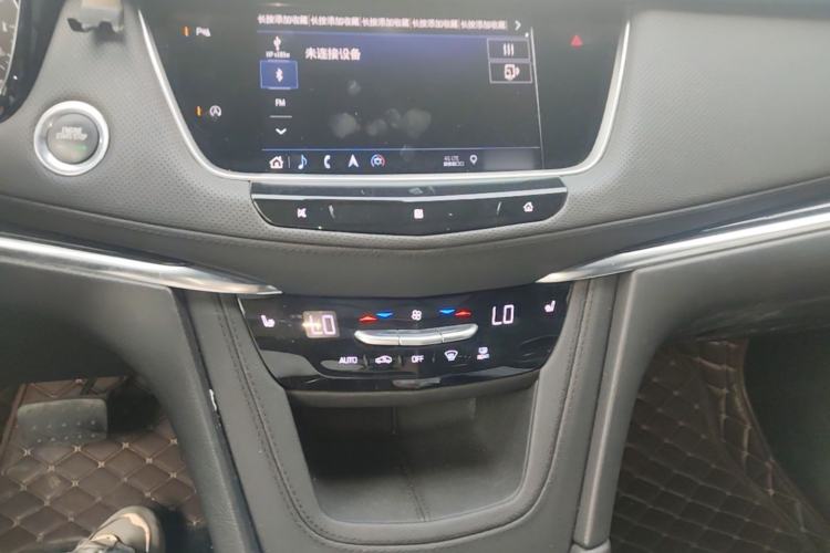 Used Cadillac XT5 2020 28T Luxury Version Audio And AC Panel