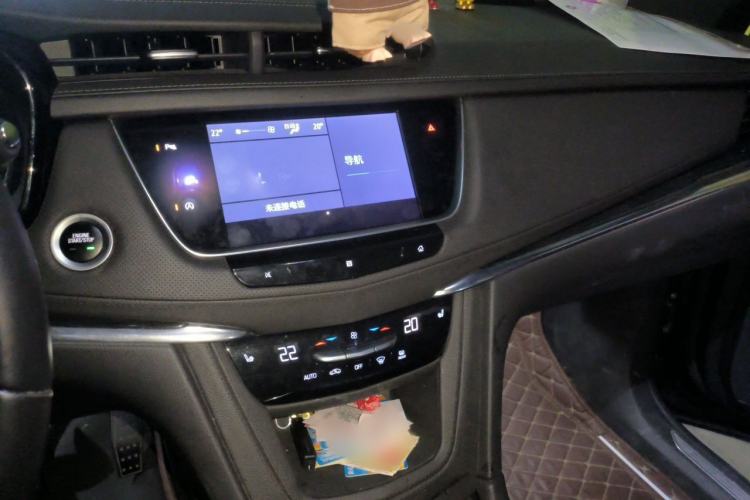 Used Cadillac XT5 2020 28T Luxury Version Audio And AC Panel
